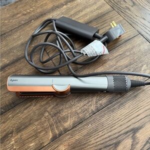 Dyson Air-straight - Bundle